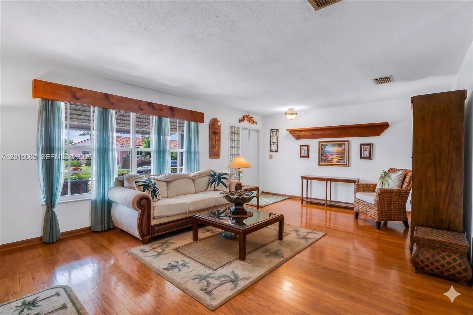 4605 NW 47th Ct, Tamarac FL 33319