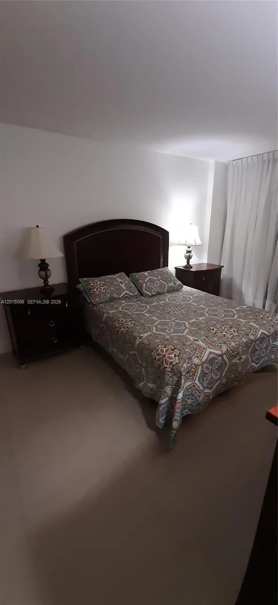 16909 N Bay Rd # 914, Sunny Isles Beach FL 33160
