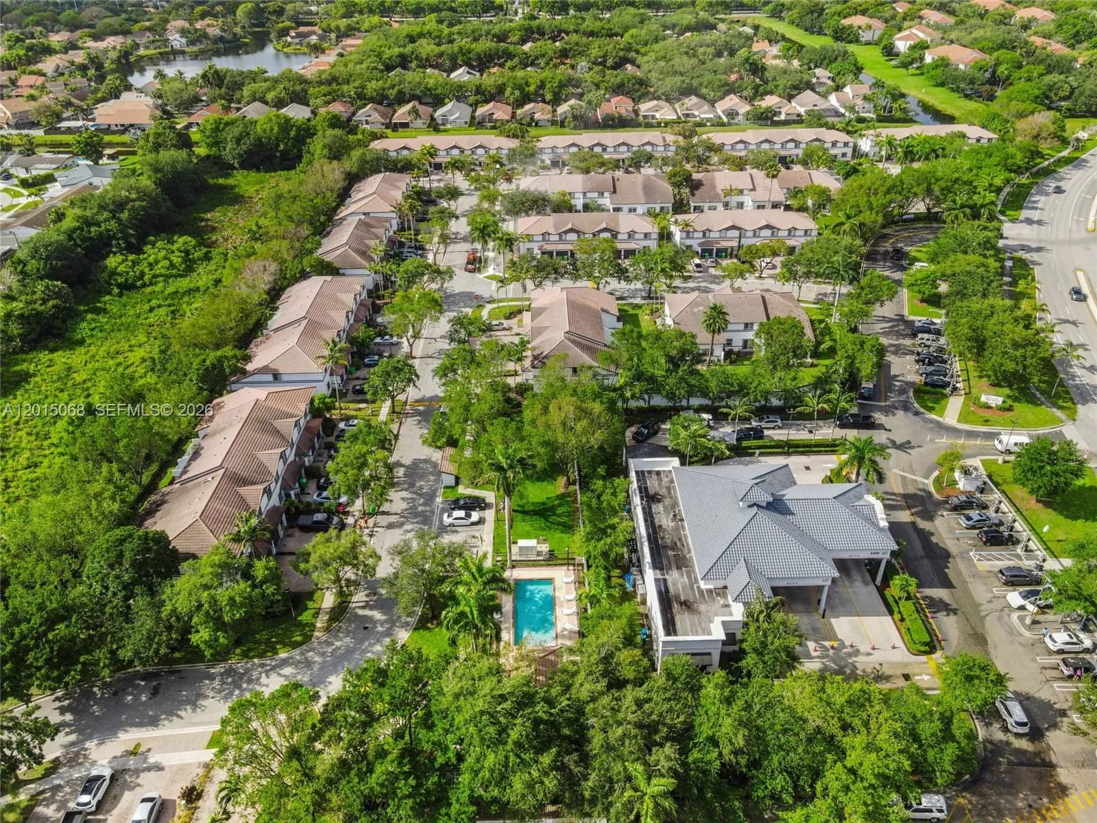 9872 NW 19th Pl, Sunrise FL 33322