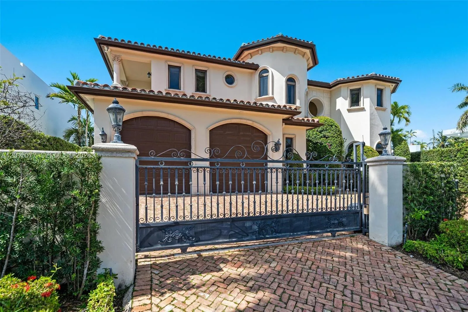 1251 99th St, Bay Harbor Islands FL 33154
