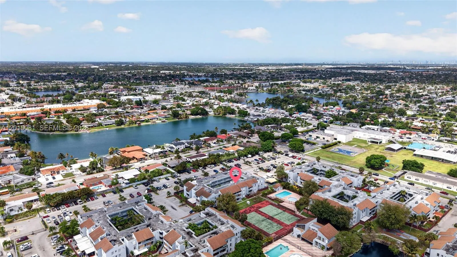 1755 W 60th St # D301, Hialeah FL 33012