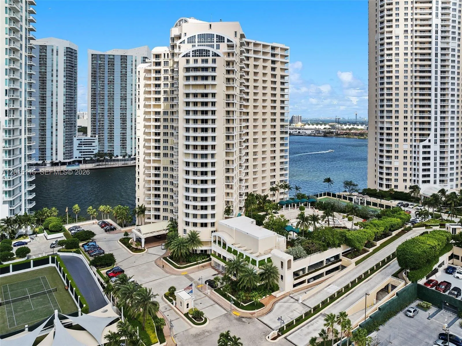 888 Brickell Key Dr # 609, Miami FL 33131