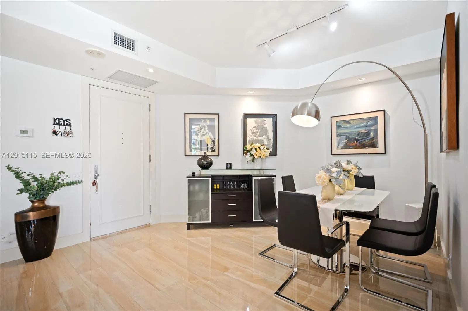 888 Brickell Key Dr # 609, Miami FL 33131