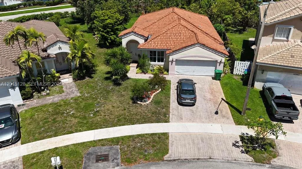 12997 SW 26th St, Miramar FL 33027