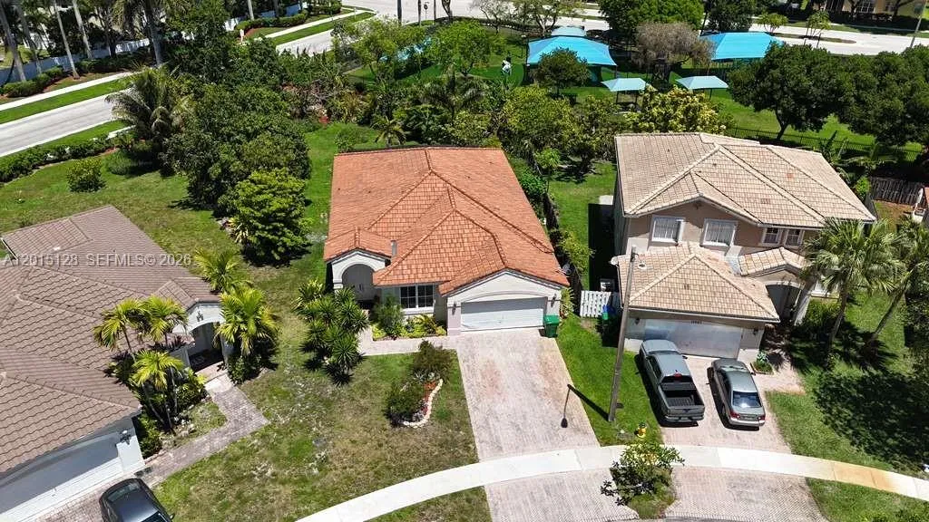 12997 SW 26th St, Miramar FL 33027