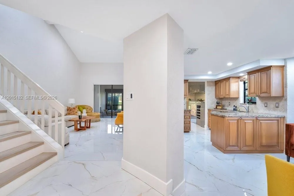 7838 La Mirada Dr, Boca Raton FL 33433