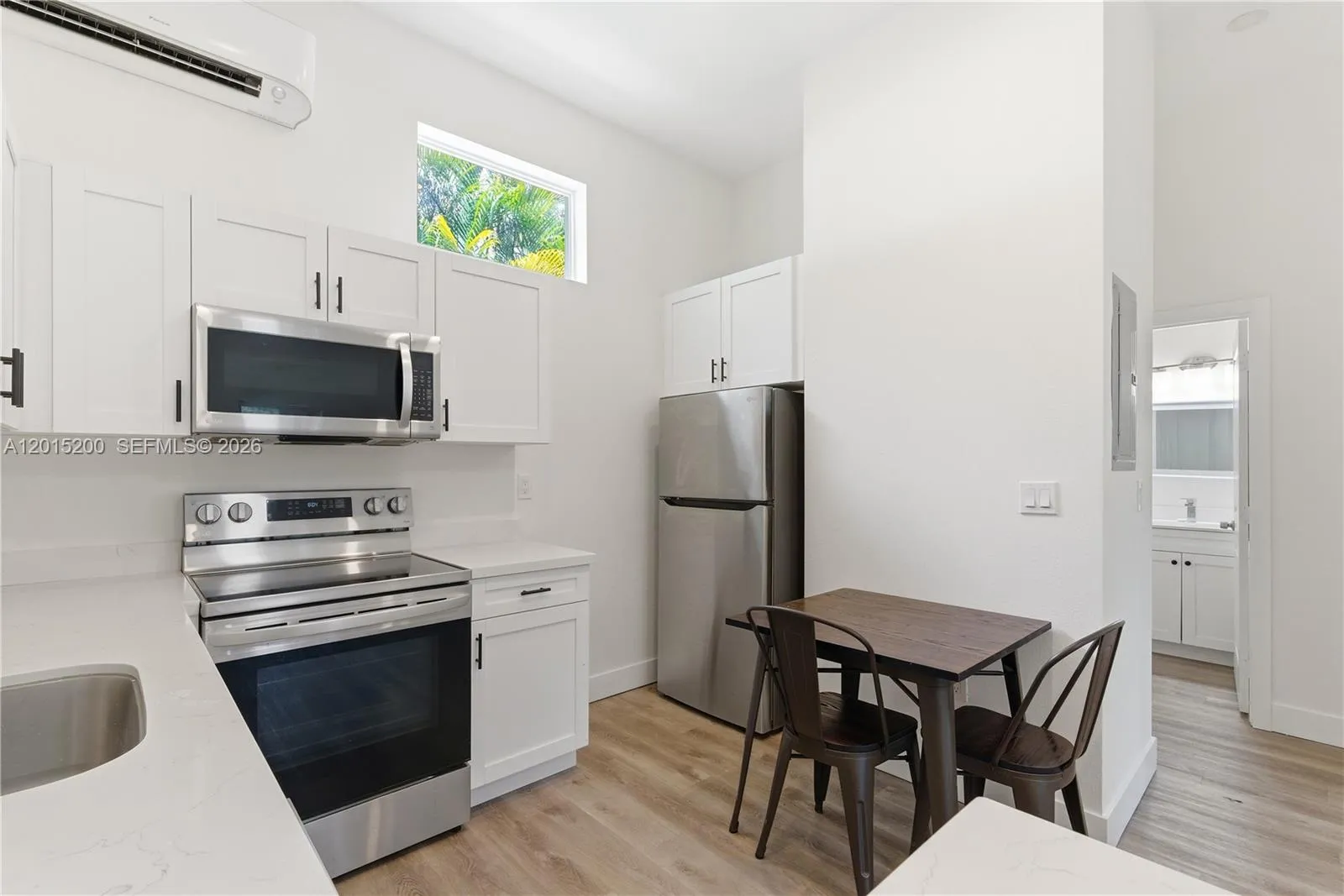 830 SE 14th St # 2, Fort Lauderdale FL 33316