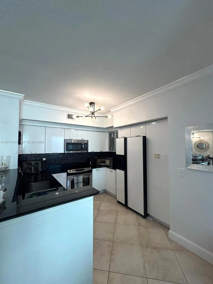 625 Casa Loma Blvd # 1009, Boynton Beach FL 33435