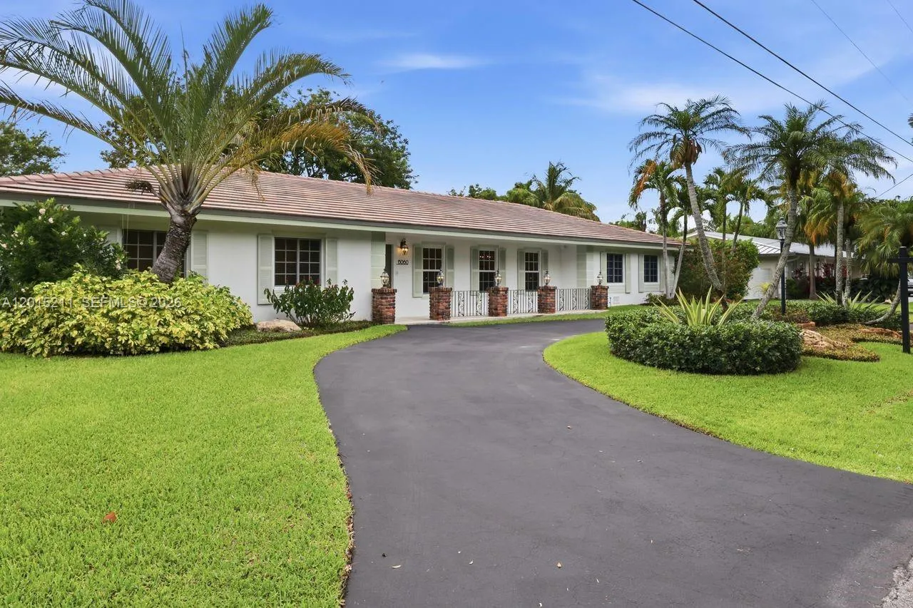 13060 SW 70th Ave, Pinecrest FL 33156
