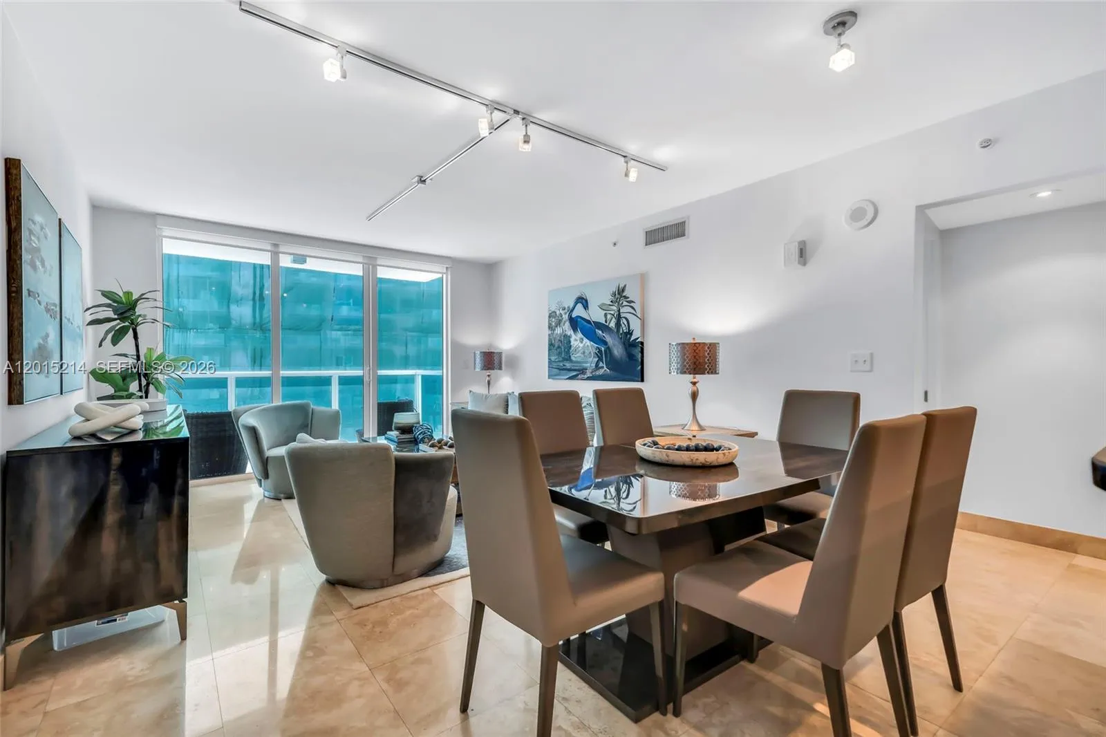 31 SE 5th St # 3010, Miami FL 33131