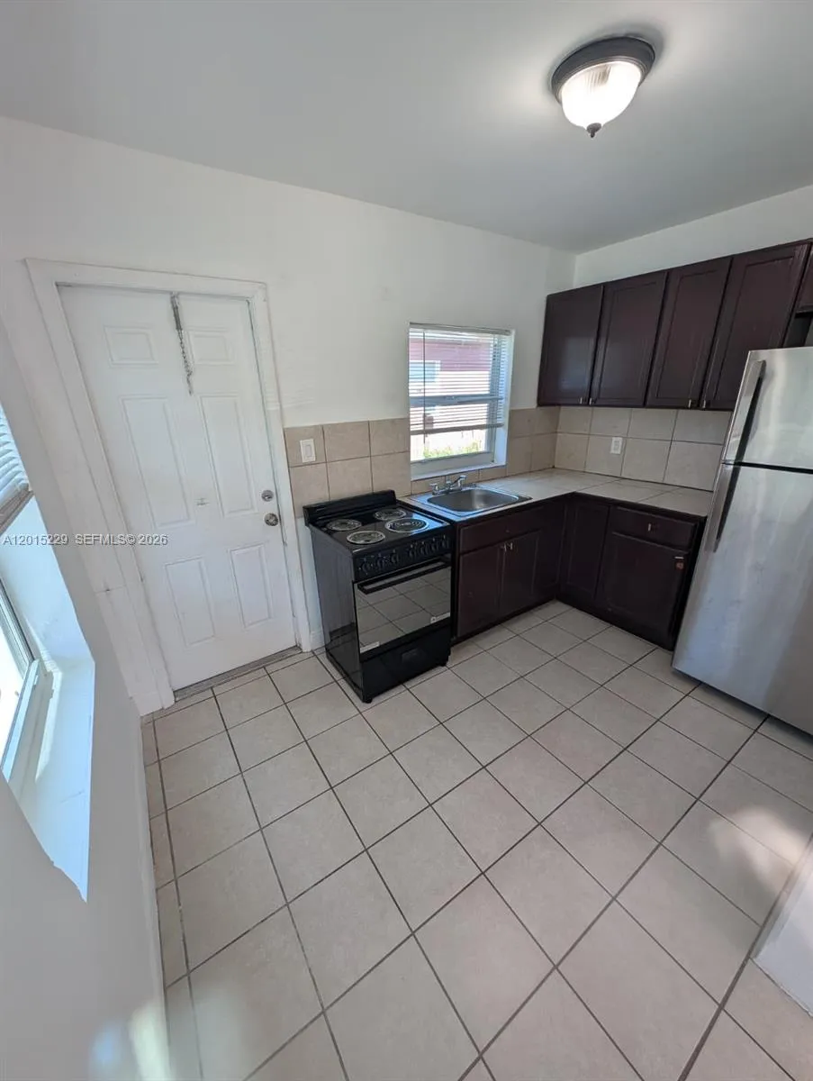 2316 Madison St # 31, Hollywood FL 33020