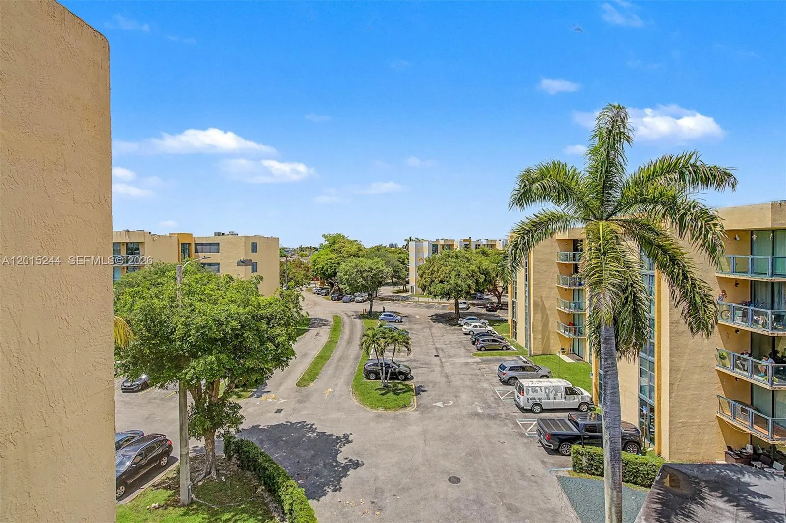 11790 SW 18th St # 3, Miami FL 33175