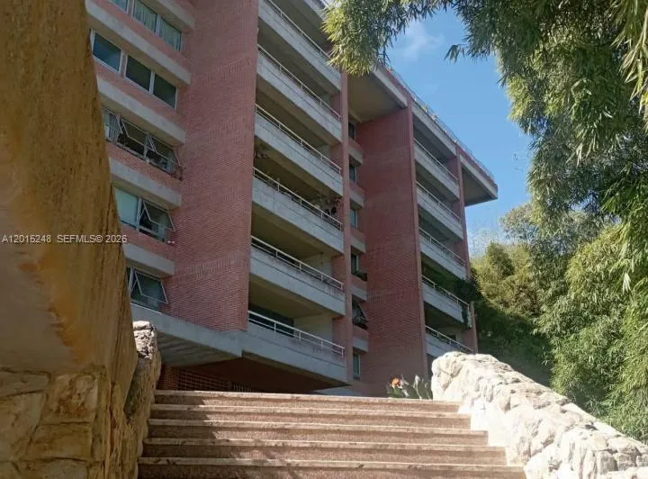Ave ppal El Saman de los Urb El placer Sector Oripoto # 4B, FL El Hatillo