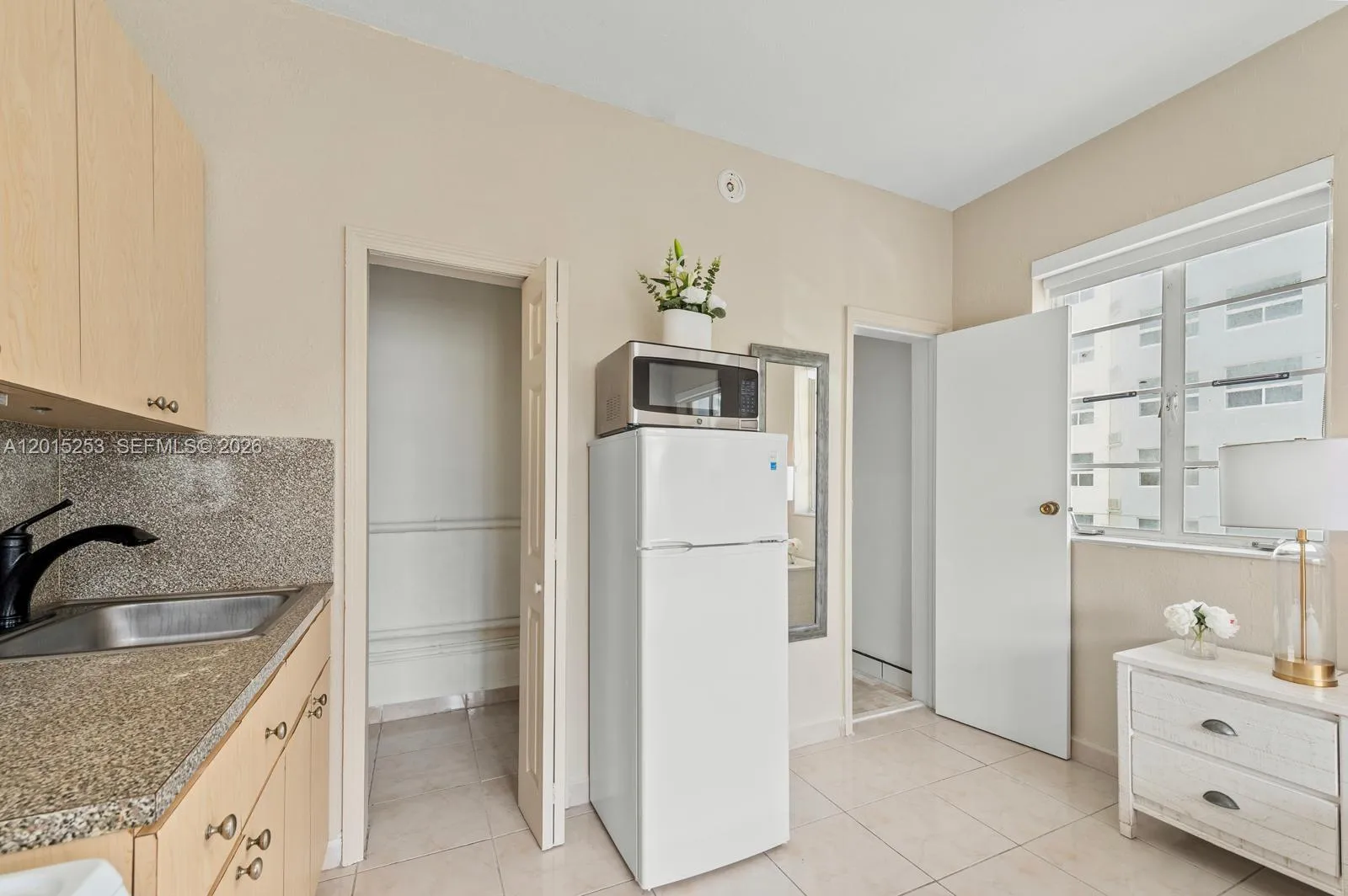 301 86th St # 3A, Miami Beach FL 33141