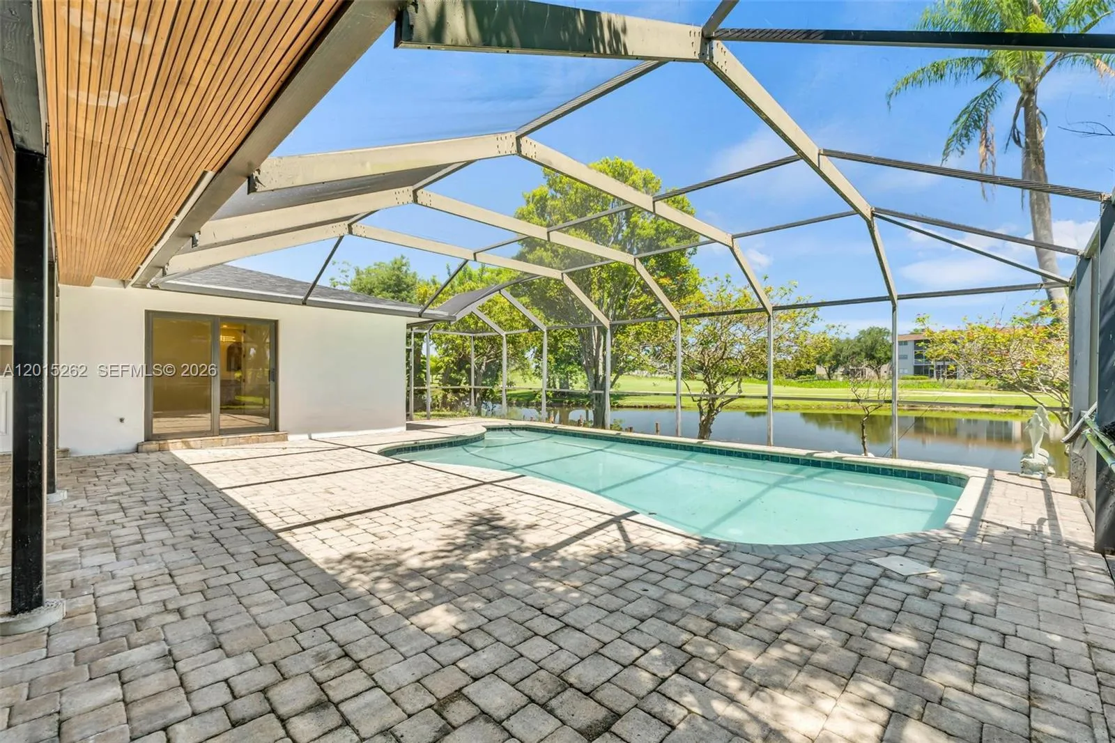 3 bedroom 2 bath for sale at 8207 SW 26th Pl, Davie FL 33328