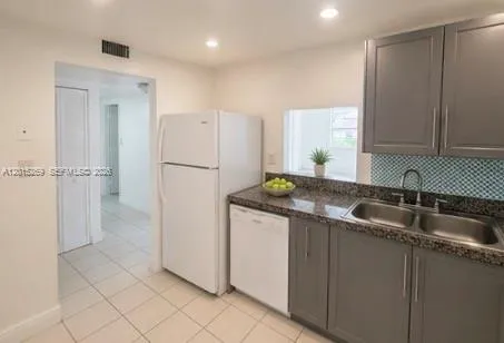 4304 NW 9th Ave # 2H, Deerfield Beach FL 33064