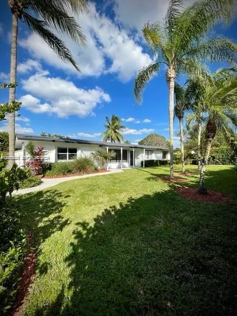 7425 SW 118th St # 0, Pinecrest FL 33156