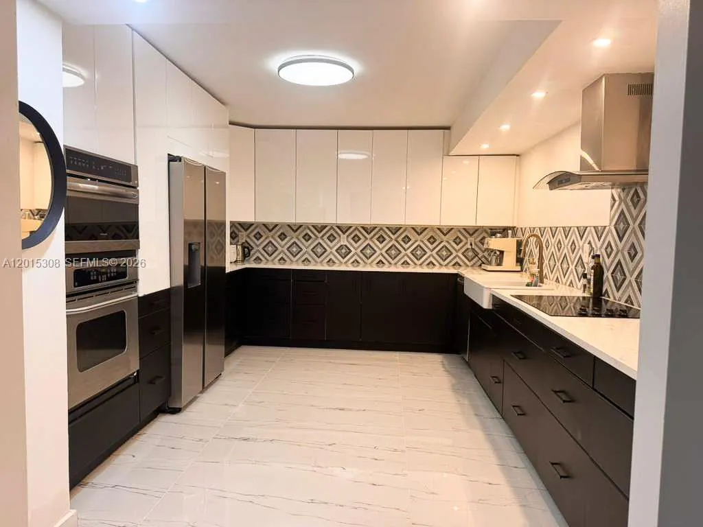 500 Three Islands Blvd # 106, Hallandale Beach FL 33009