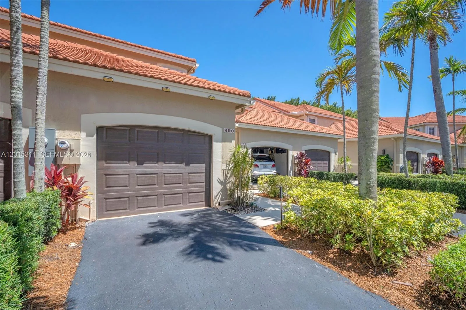 3 bedroom 2 bath for sale at 800 Sorrento Dr., Weston FL 33326