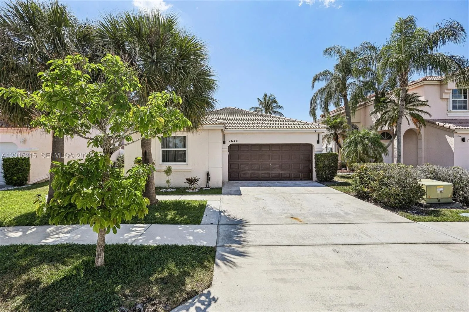 1644 NW 158th Ln, Pembroke Pines FL 33028