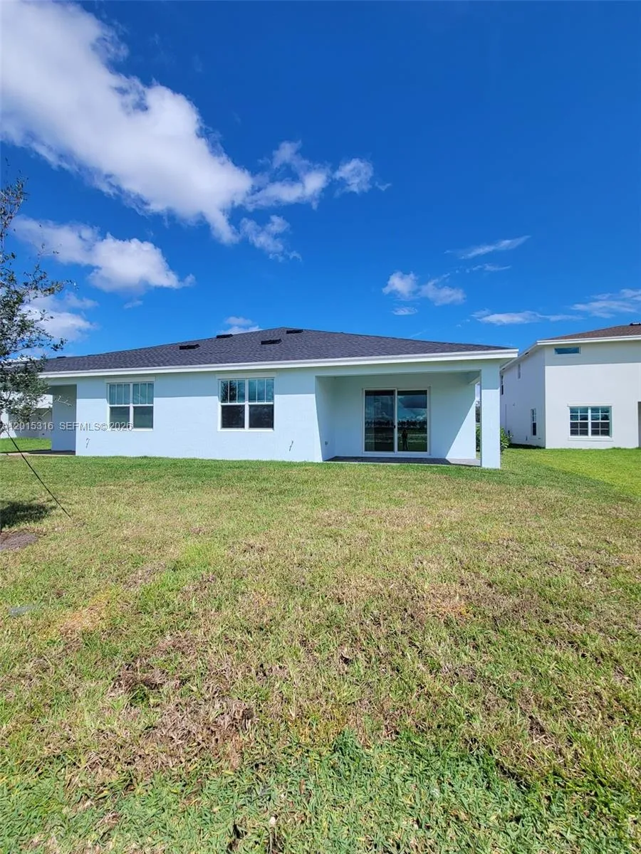 1689 Whistlegrass Ln # 1689, Loxahatchee FL 33470