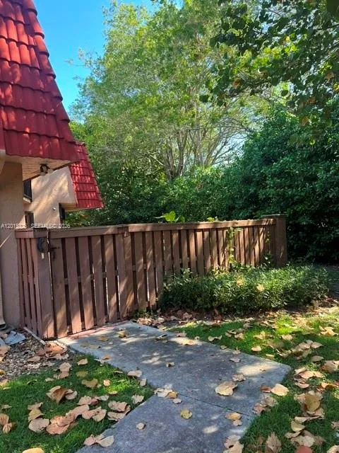 8129 Severn Dr # C, Boca Raton FL 33433