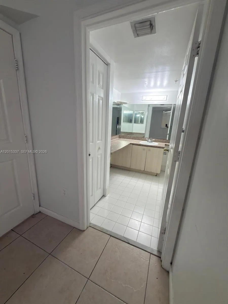 11133 SW 8th St # 102, Pembroke Pines FL 33025