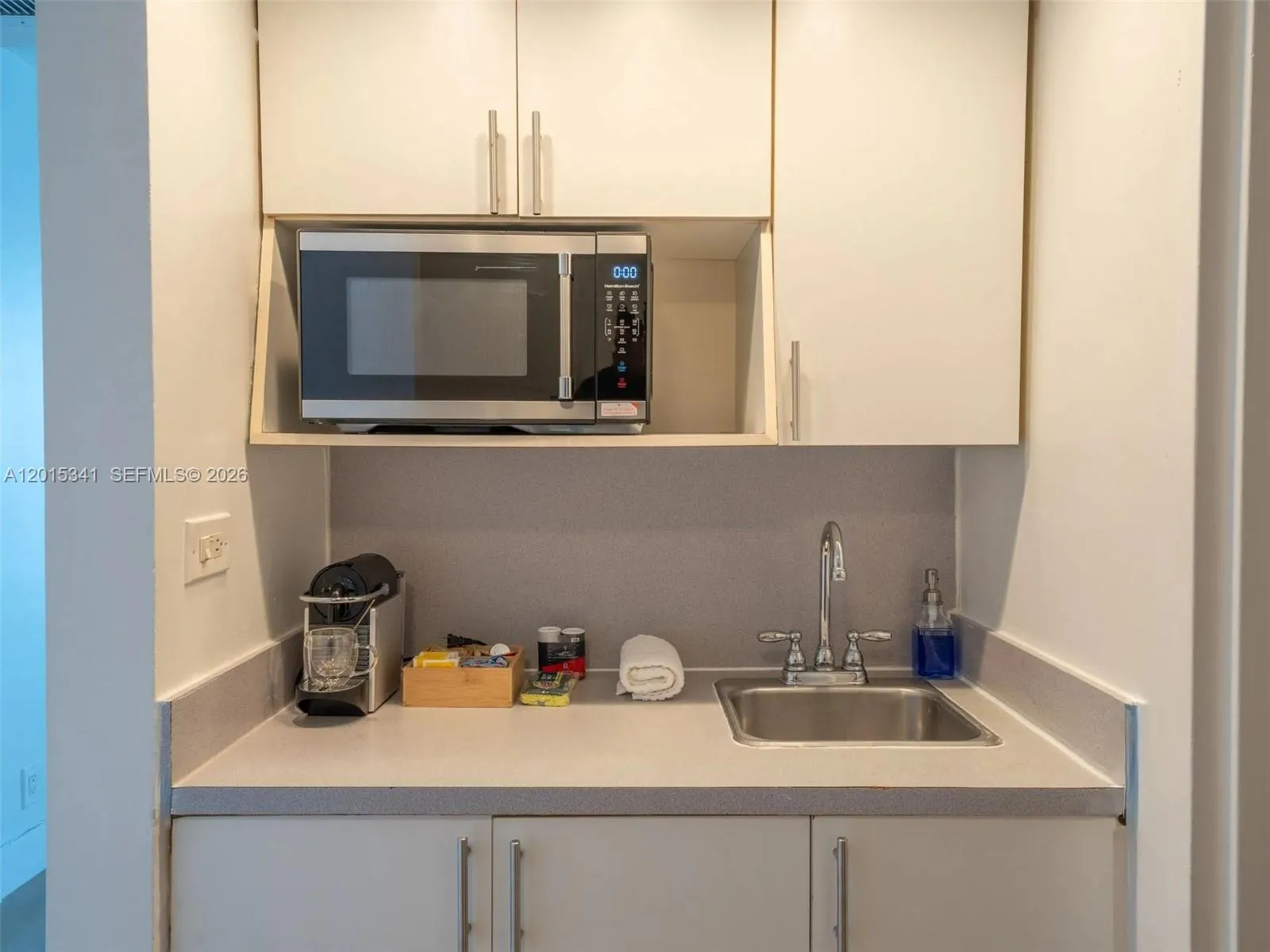 5445 Collins Ave # 1718, Miami Beach FL 33140