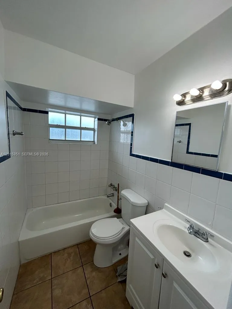 7920 East Dr # 14, North Bay Village FL 33141