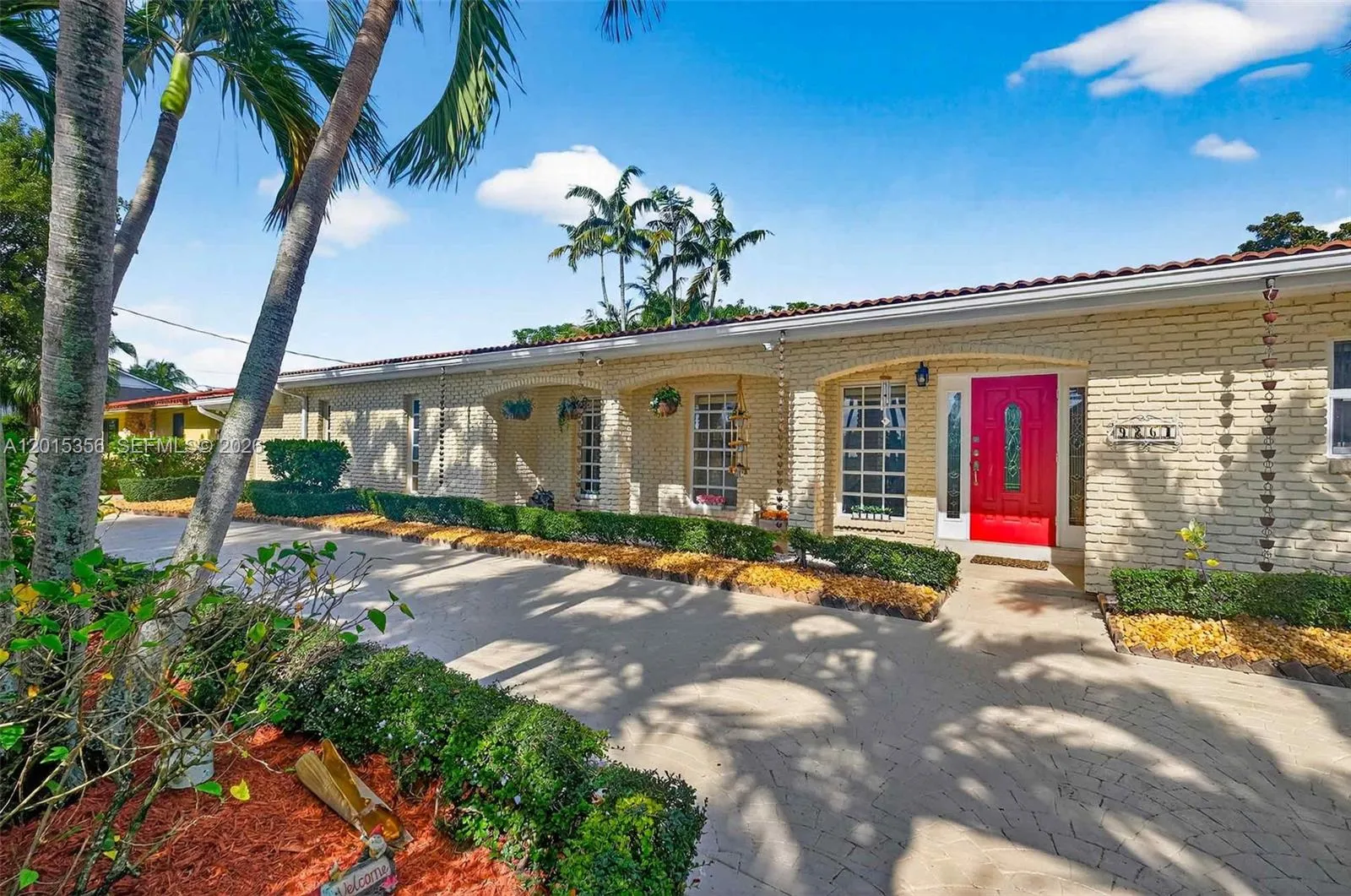 9261 SW 88 st, Miami FL 33176