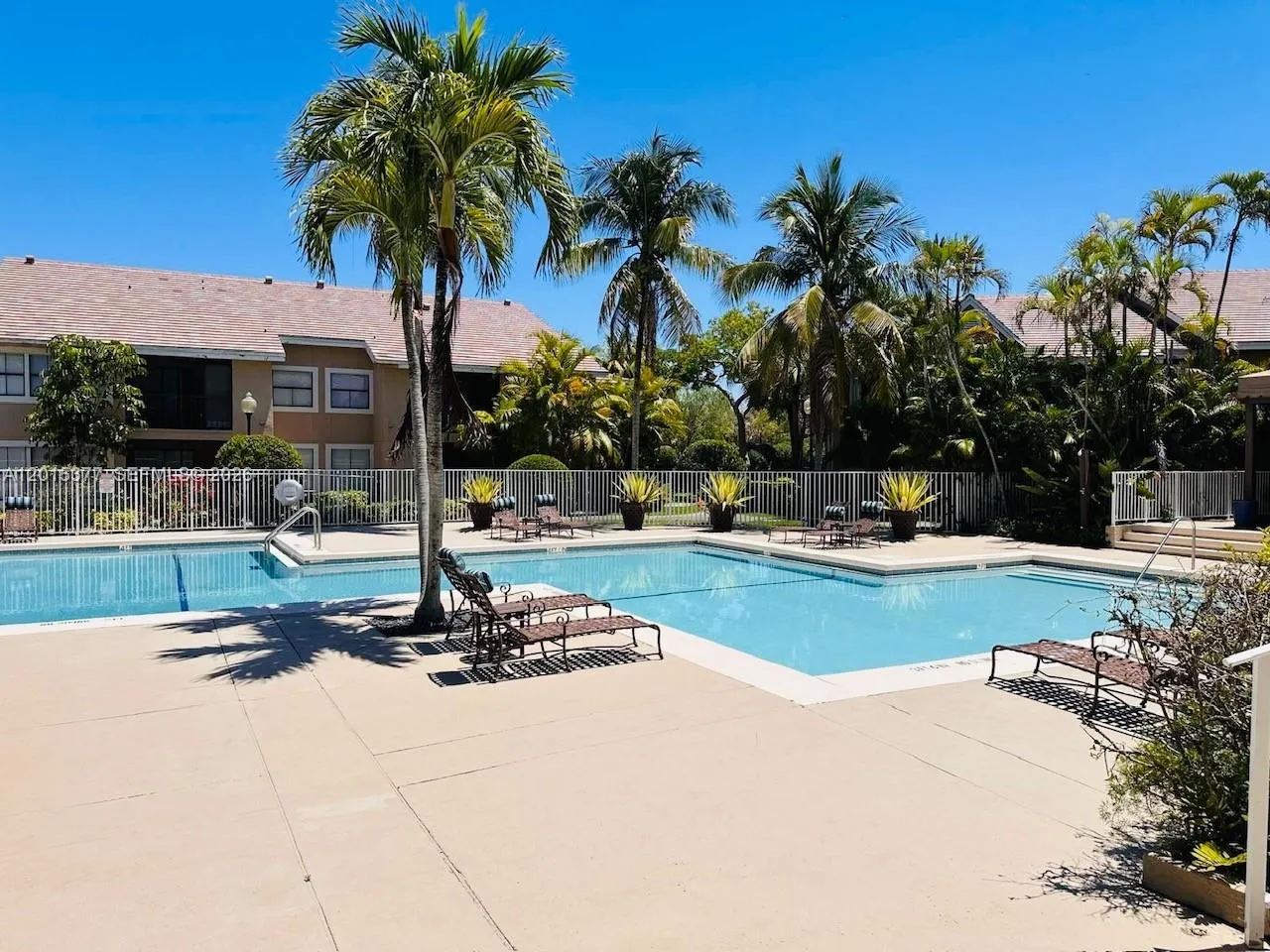 15680 SW 106th Ln # 804, Miami FL 33196