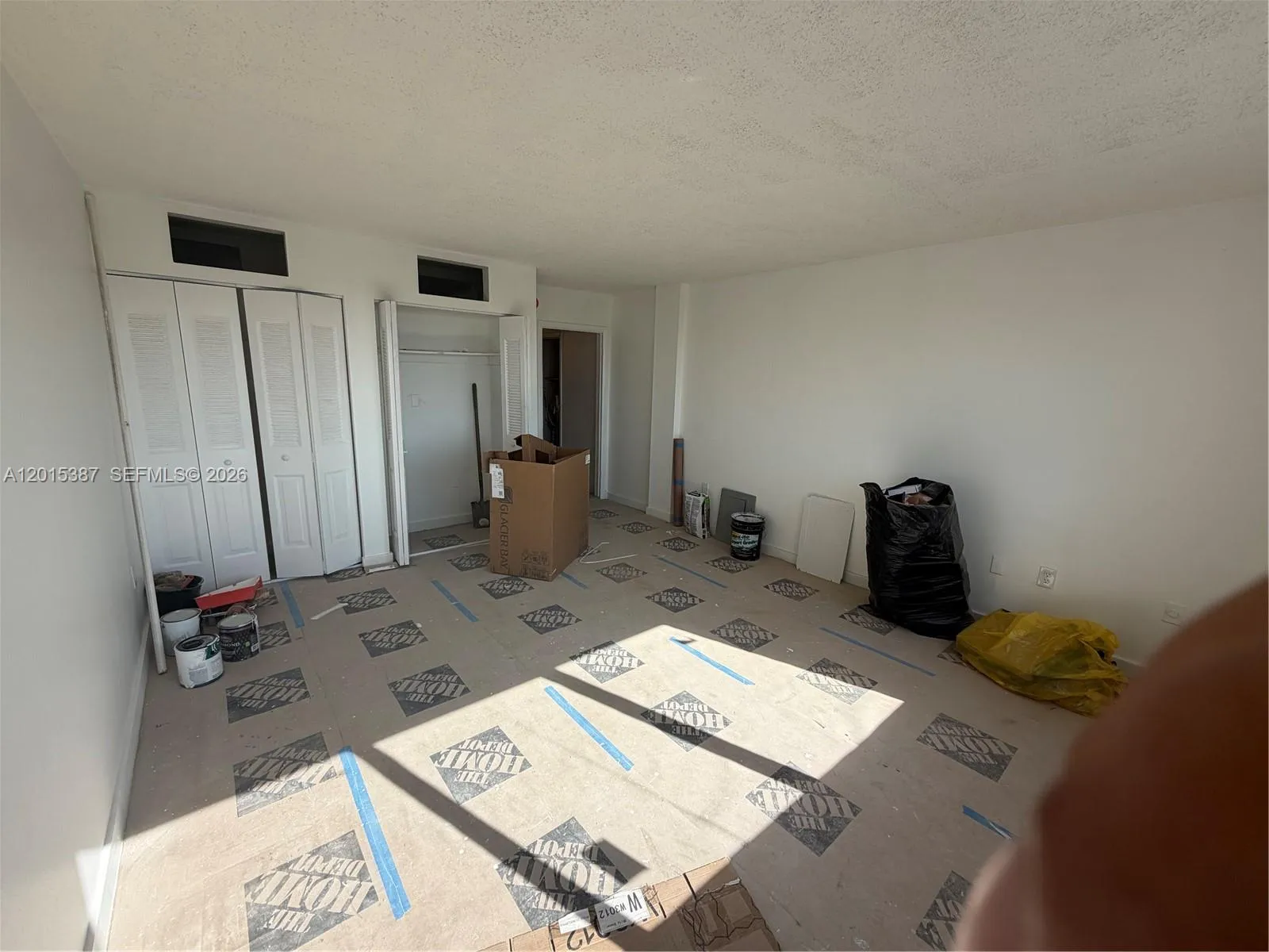 6930 Miami Gardens Dr # 512A, Hialeah FL 33015