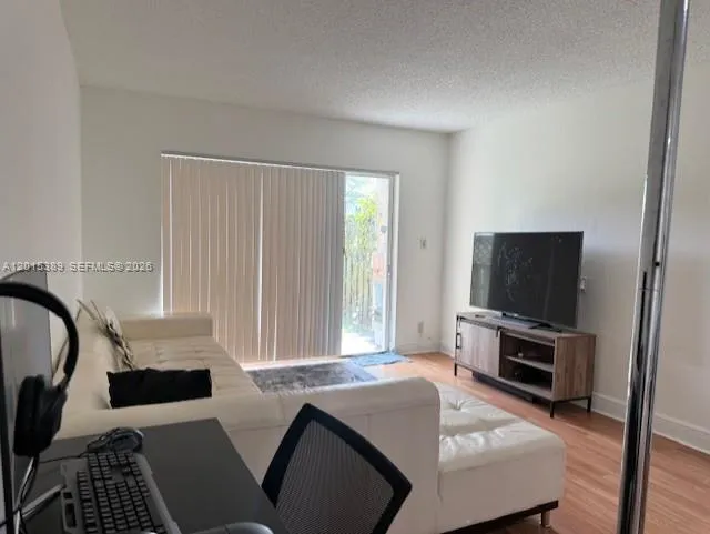 5201 NW Geneva Way # 103, Doral FL 33166