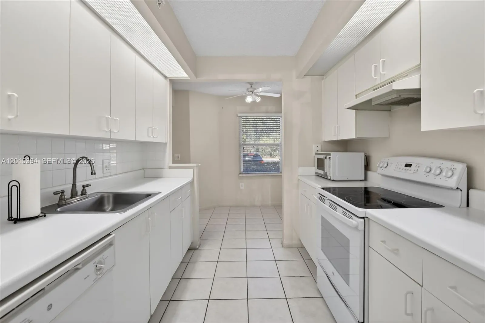 700 SW 137th Ave # 110H, Pembroke Pines FL 33027