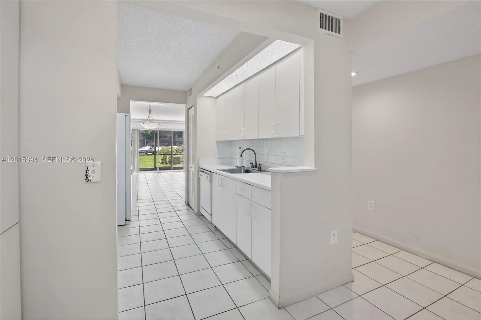 700 SW 137th Ave # 110H, Pembroke Pines FL 33027