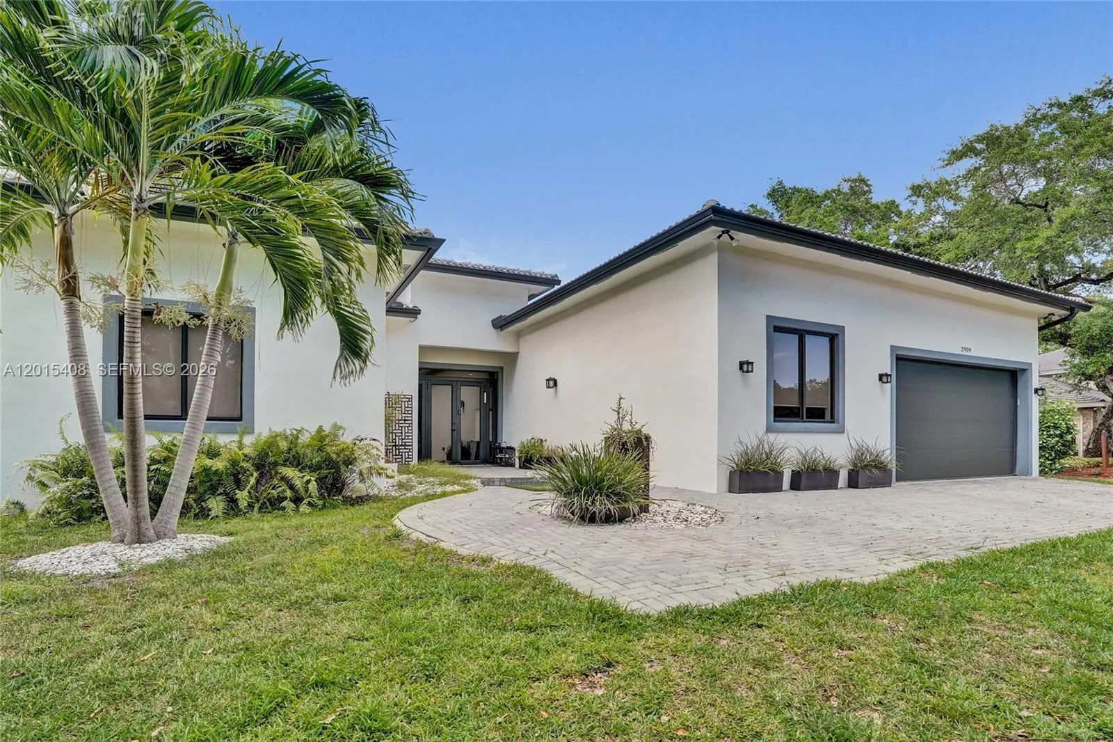 3909 SW 54th Ct, Dania Beach FL 33312