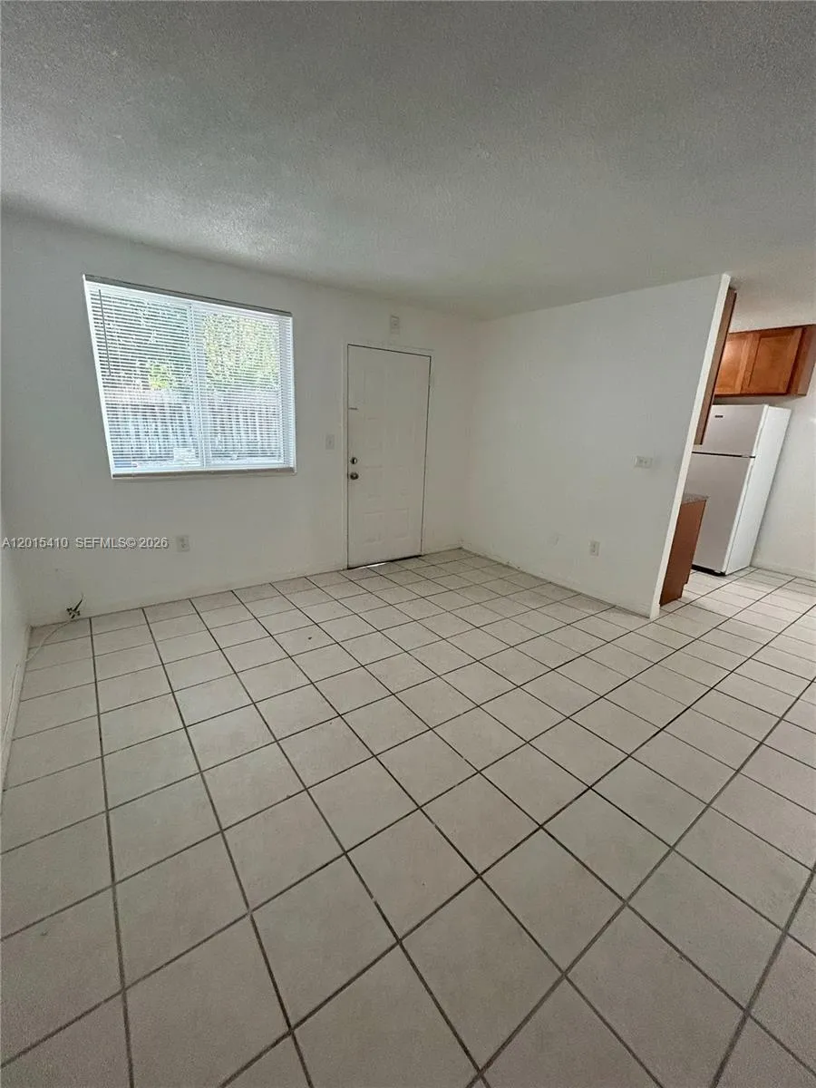 5814 NE 4th Ct # 103, Miami FL 33137