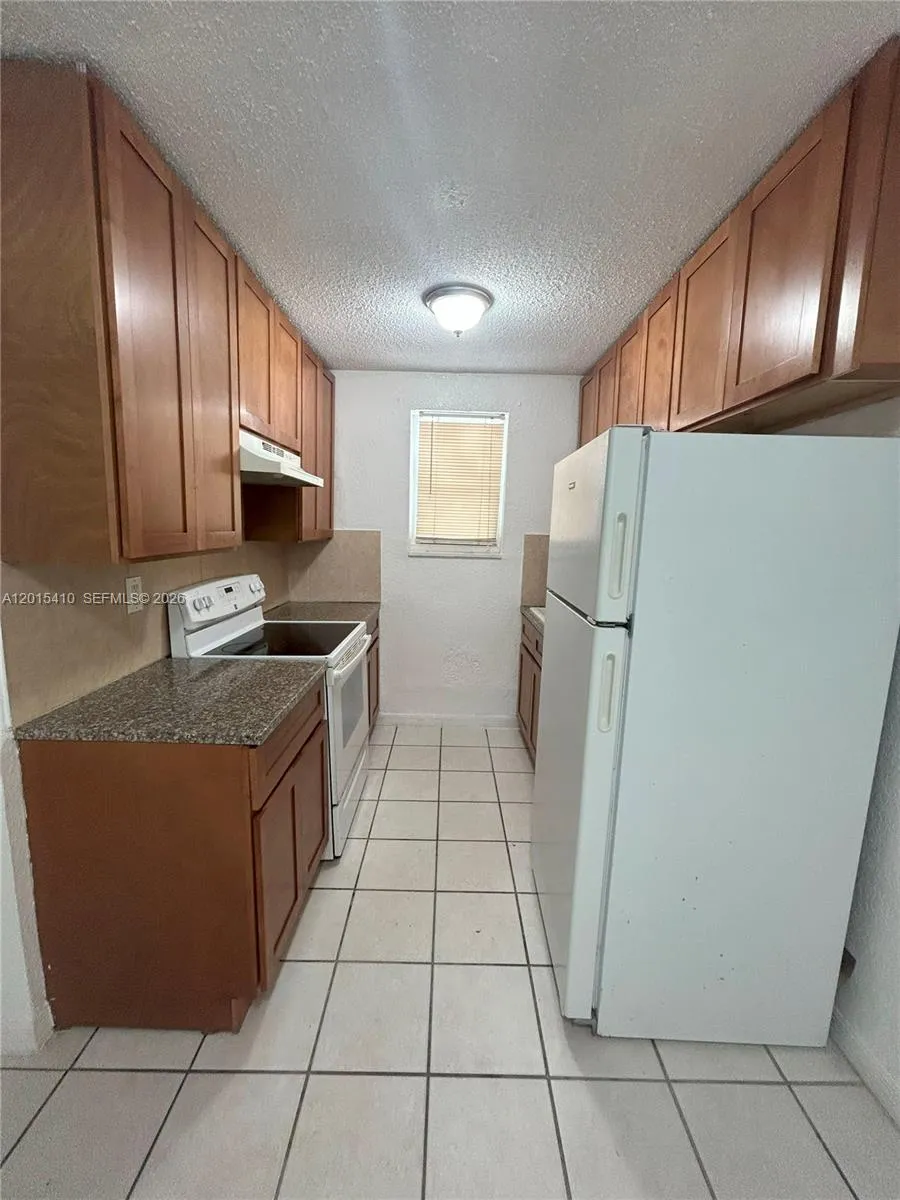 5814 NE 4th Ct # 103, Miami FL 33137
