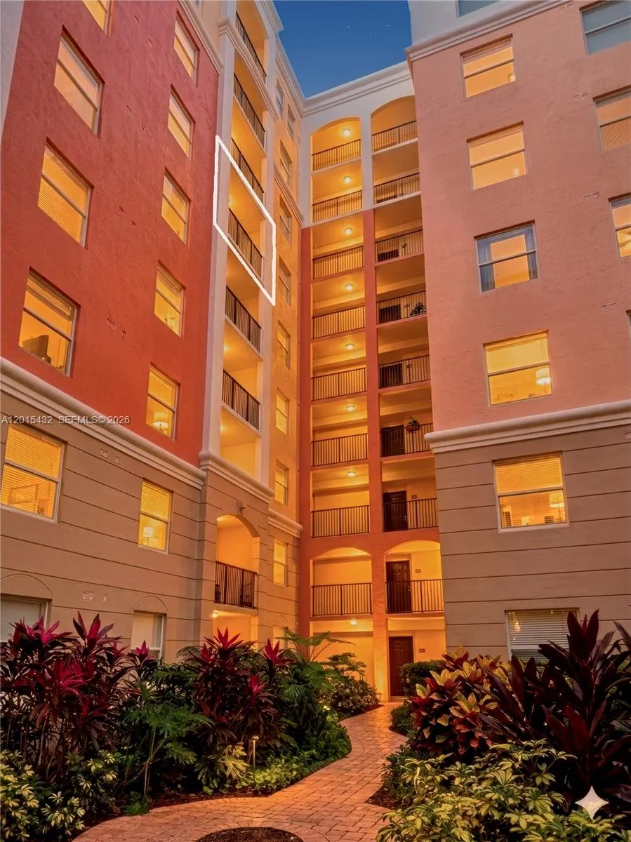 17150 N Bay Rd # 2620, Sunny Isles Beach FL 33160