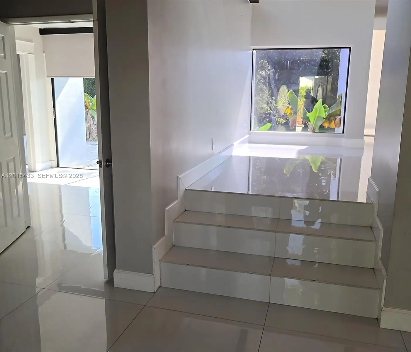 740 Conch Shell Pl, Plantation FL 33324