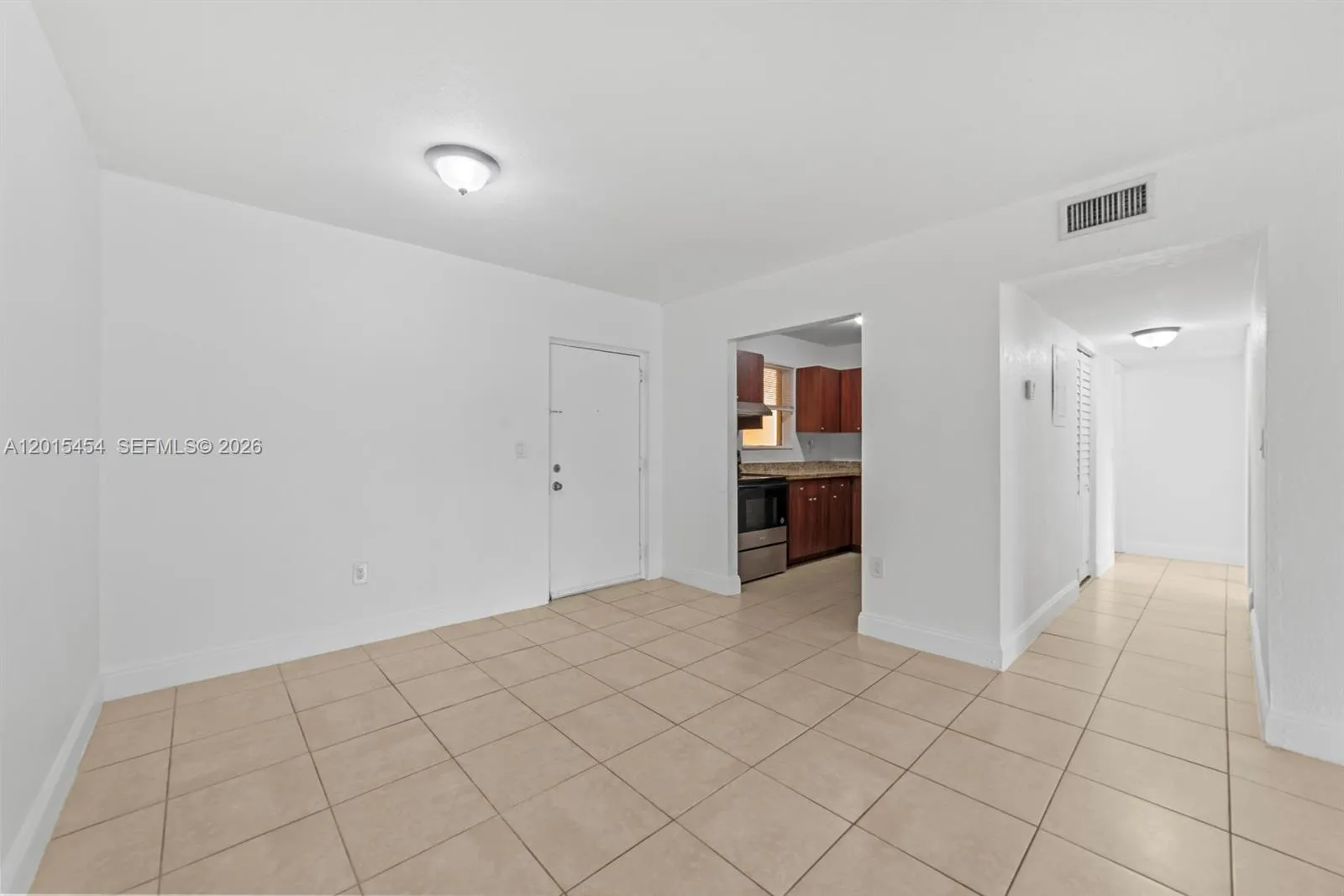 525 W 69th St # 306, Hialeah FL 33014