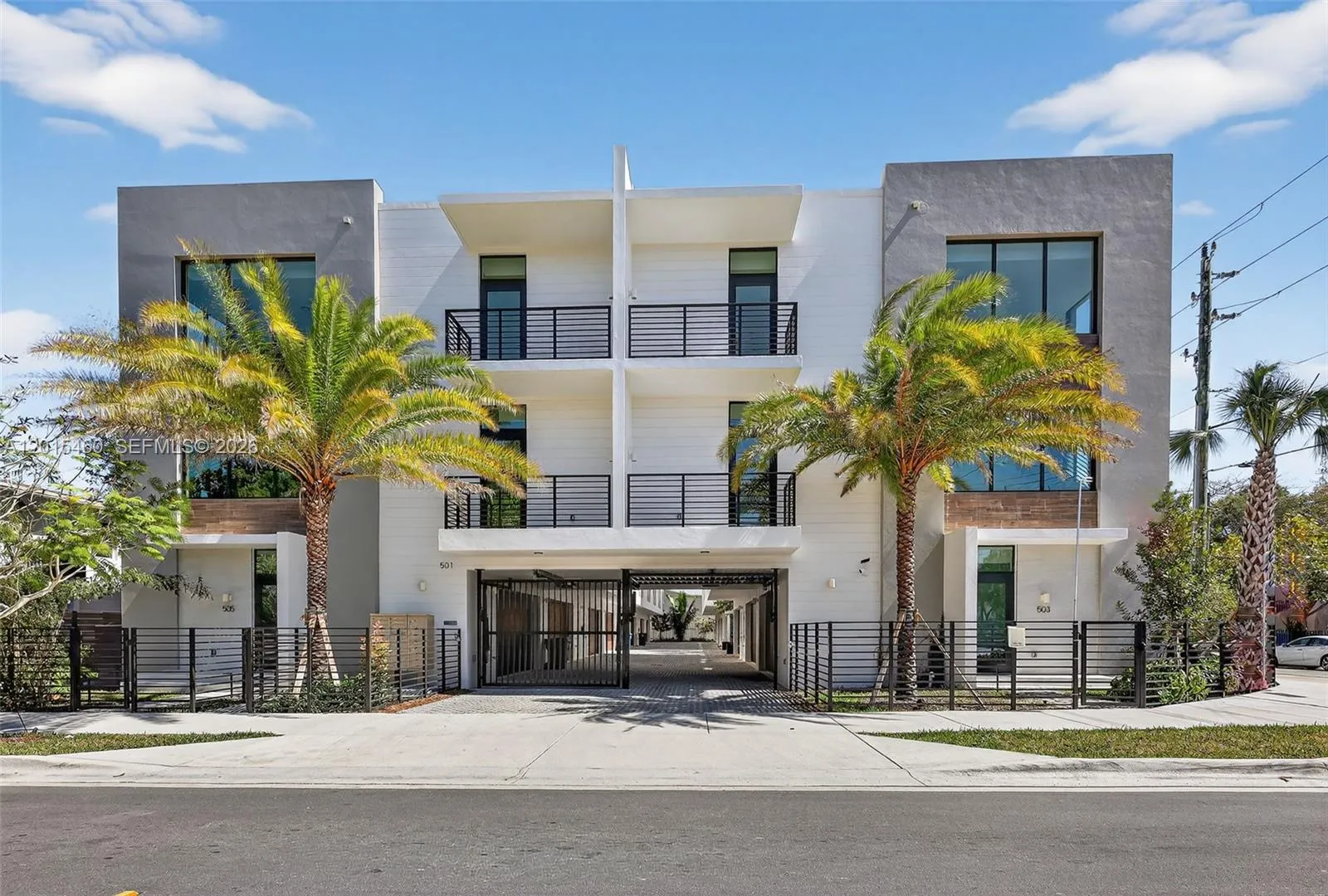 515 NE 61st St, Miami FL 33137