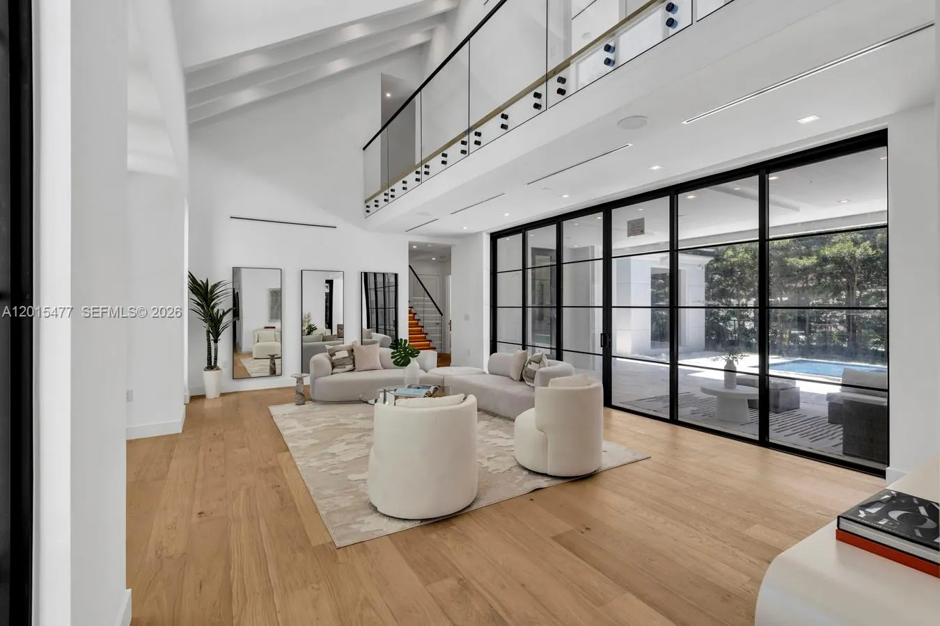 1220 S Alhambra Cir, Coral Gables FL 33146