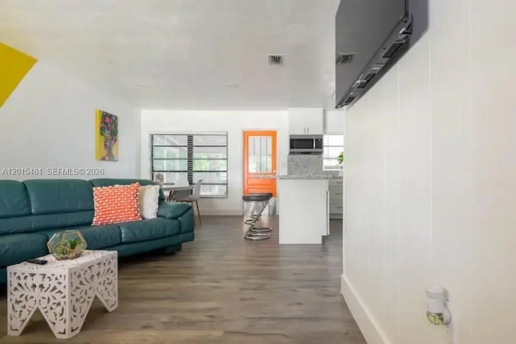 1815 NE 154 St, North Miami Beach FL 33162
