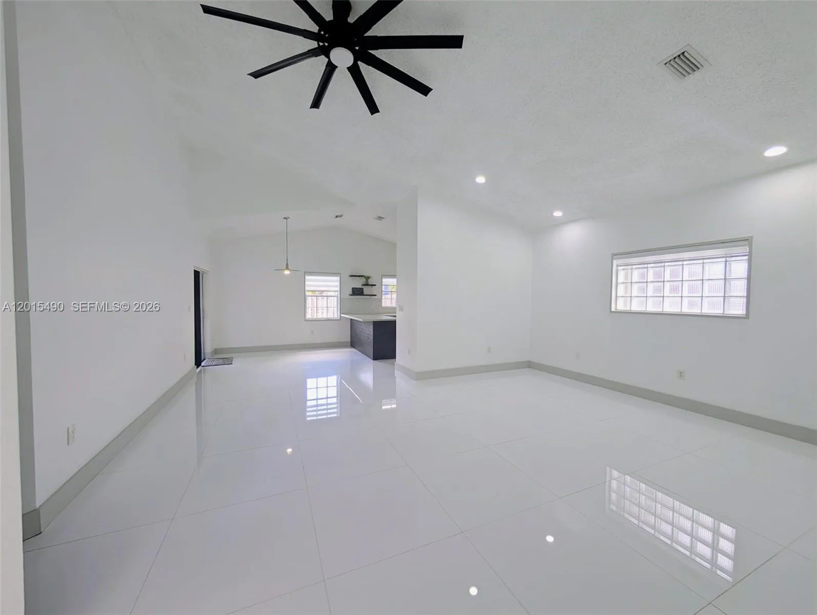 15356 SW 42nd Ln, Miami FL 33185
