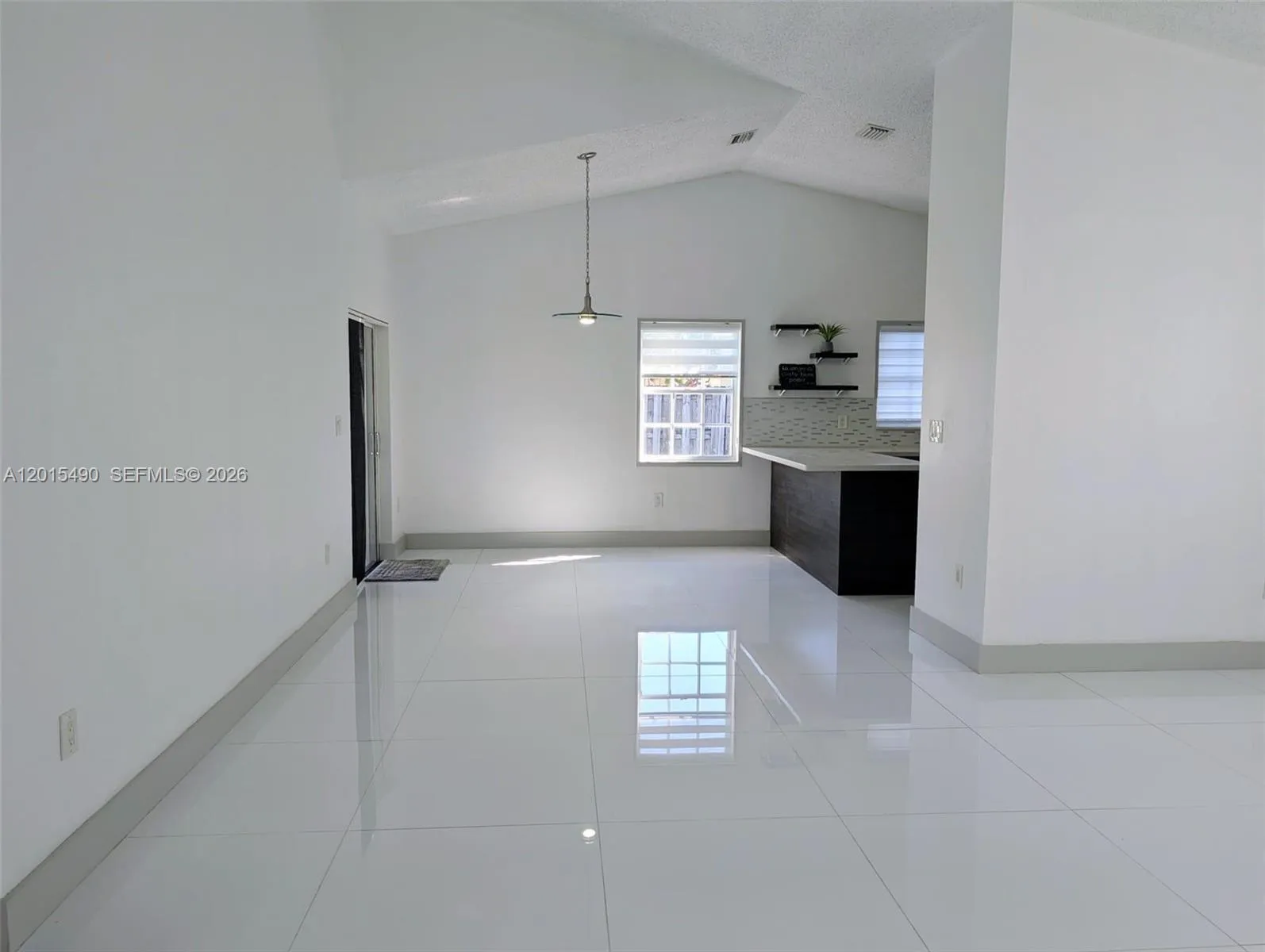 15356 SW 42nd Ln, Miami FL 33185