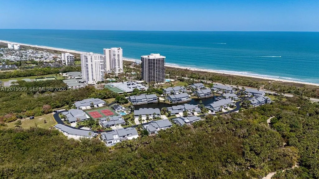 4949 N Highway A1a # 195, Fort Pierce FL 34949