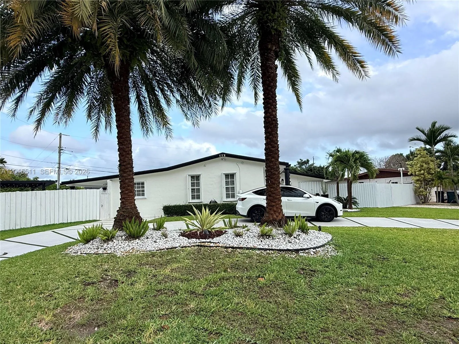 18601 Belview Dr, Cutler Bay FL 33157