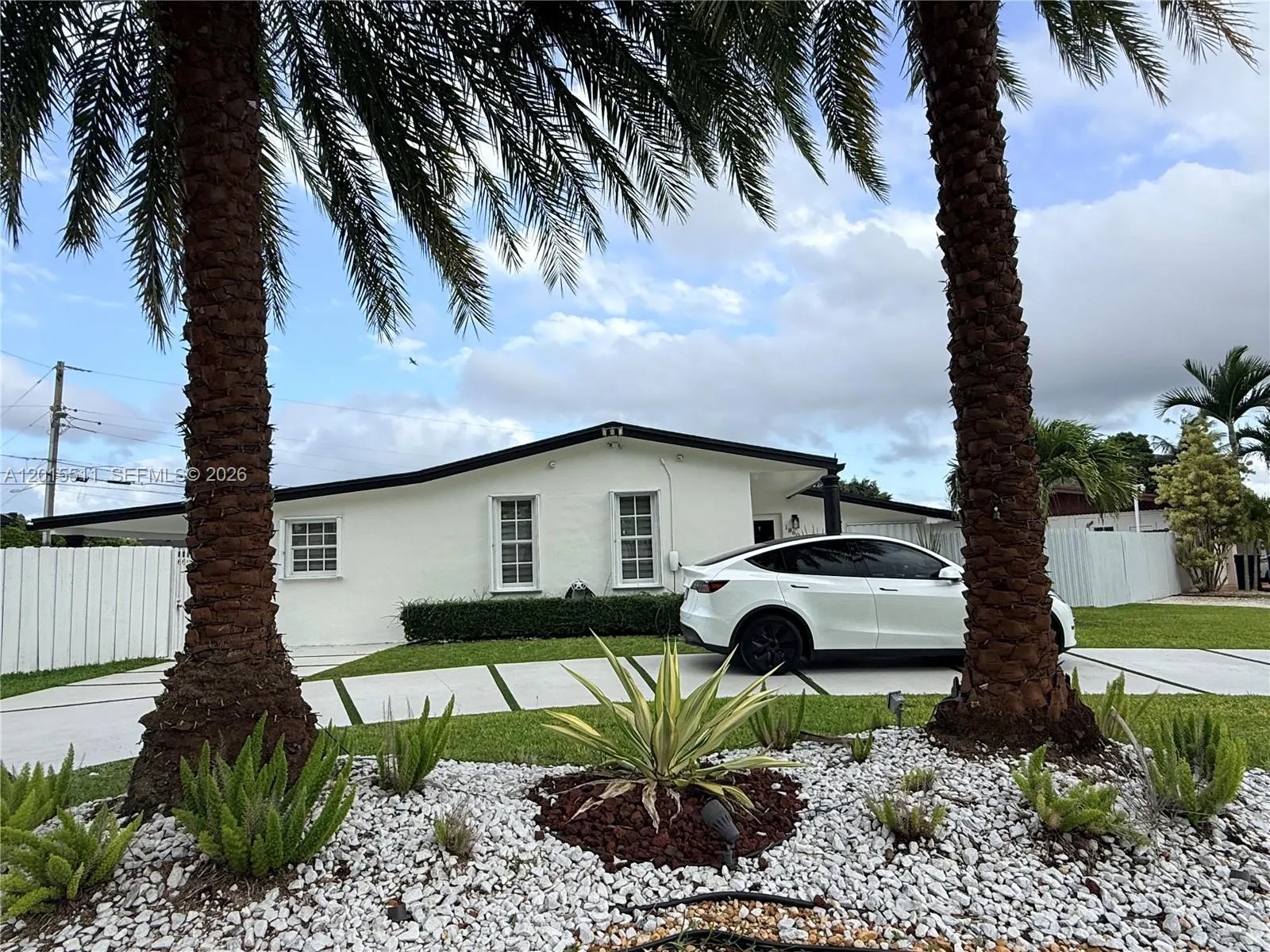 18601 Belview Dr, Cutler Bay FL 33157