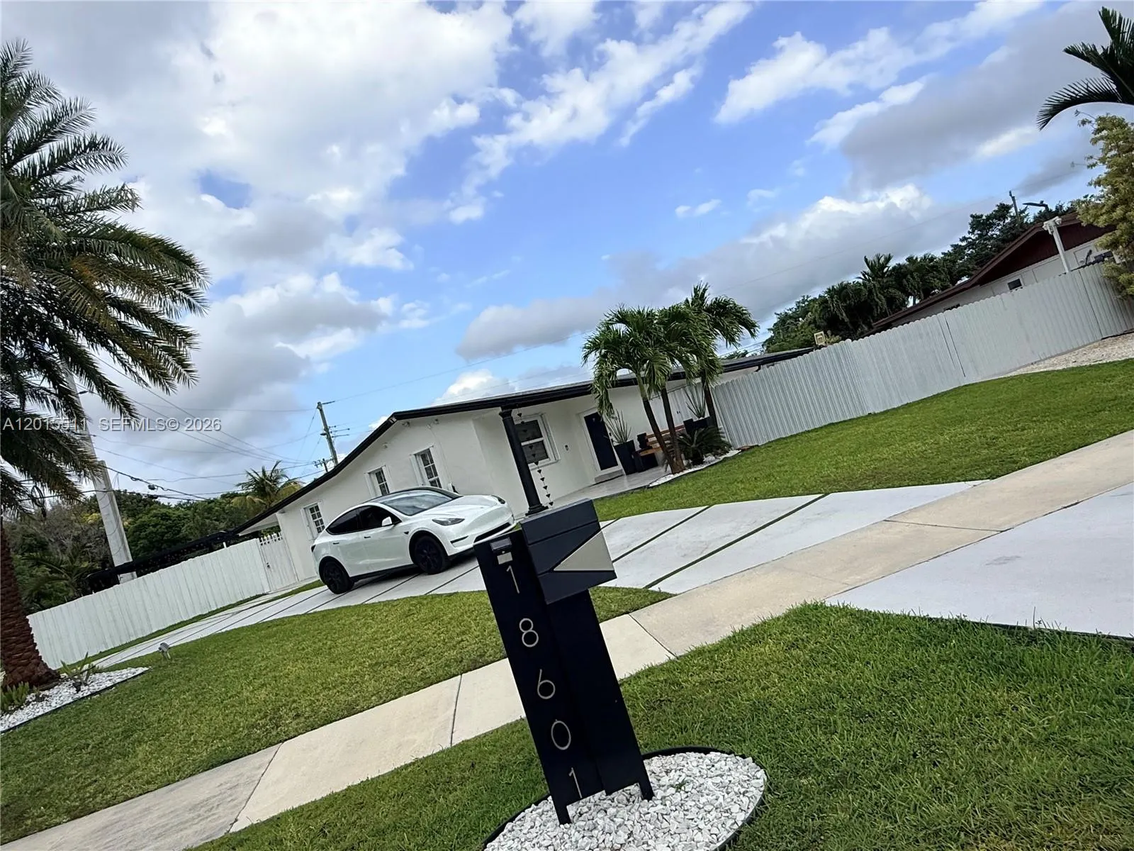 18601 Belview Dr, Cutler Bay FL 33157